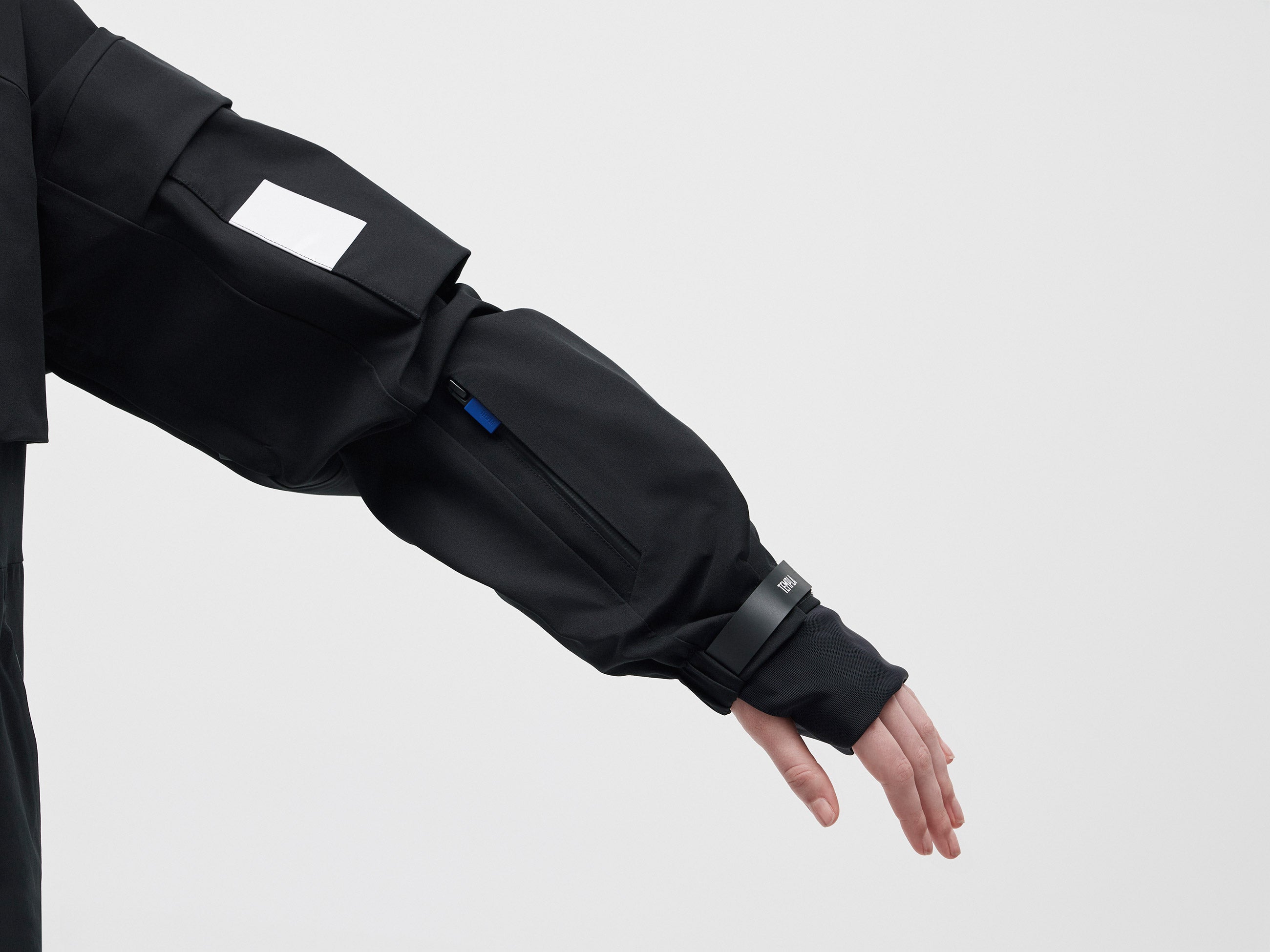Catalyst Lite Shell Coat - Black